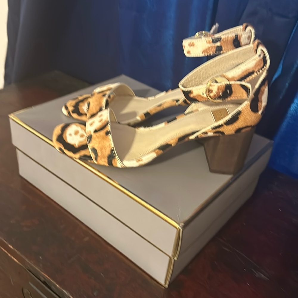 Louise et Cie animal print with ankle strap